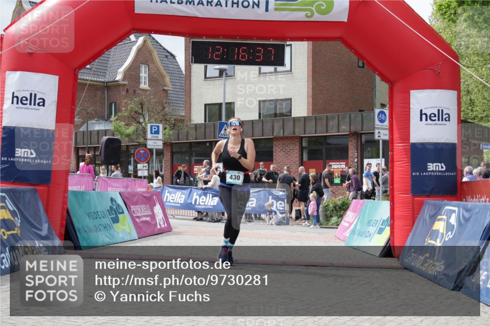 10.05.2026 - 8. Wedeler Halbmarathon Yannick Fuchs http://msf.ph/oto/9730281 10.05.2026 12:16:35 Ziel 430 meine-sportfotos.de