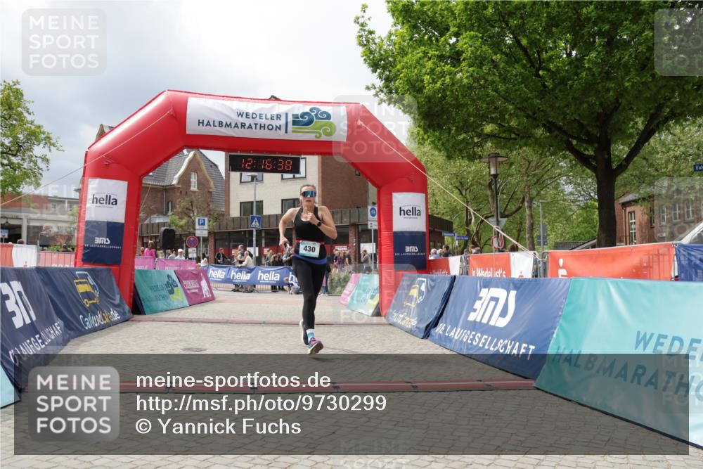 10.05.2026 - 8. Wedeler Halbmarathon Yannick Fuchs http://msf.ph/oto/9730299 10.05.2026 12:16:36 Ziel 430 meine-sportfotos.de