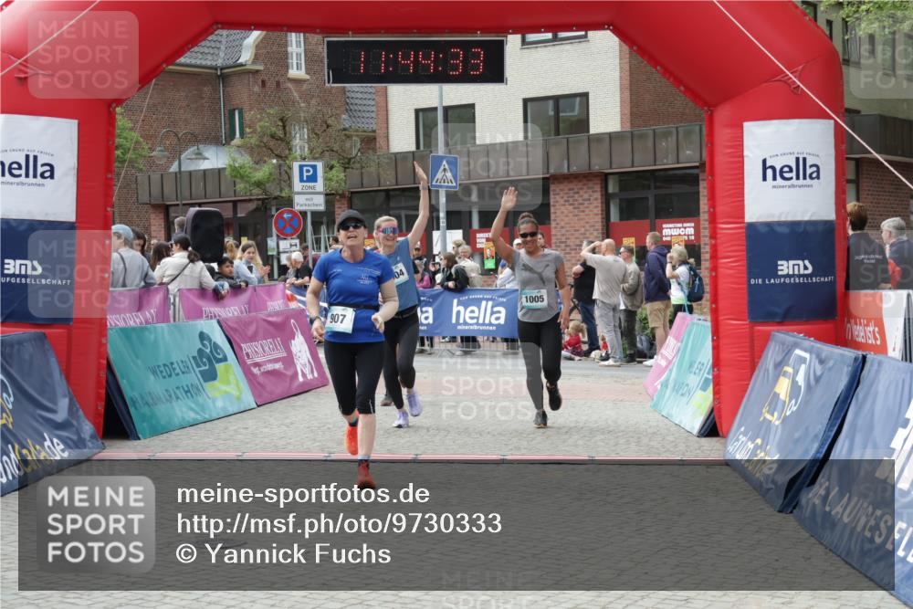 10.05.2026 - 8. Wedeler Halbmarathon Yannick Fuchs http://msf.ph/oto/9730333 10.05.2026 11:44:32 Ziel 221, 907 meine-sportfotos.de