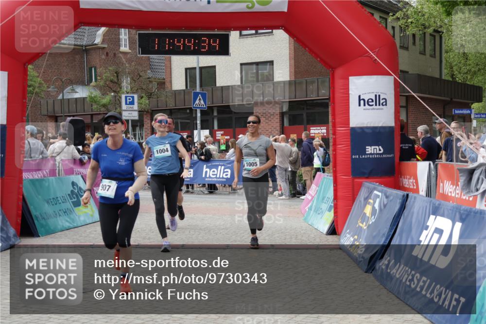 10.05.2026 - 8. Wedeler Halbmarathon Yannick Fuchs http://msf.ph/oto/9730343 10.05.2026 11:44:32 Ziel 221, 907 meine-sportfotos.de