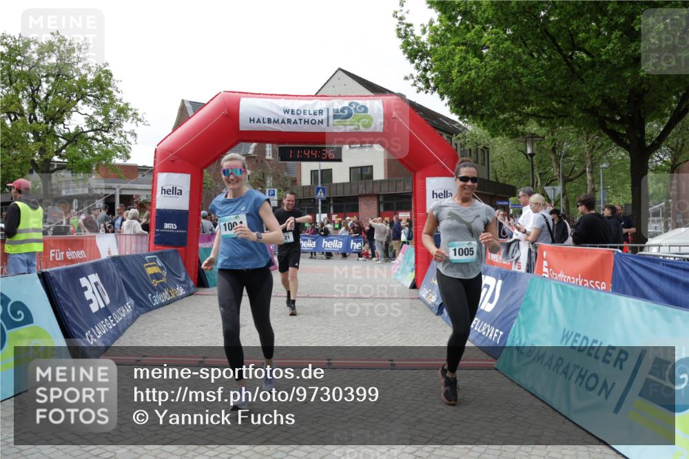 10.05.2026 - 8. Wedeler Halbmarathon Yannick Fuchs http://msf.ph/oto/9730399 10.05.2026 11:44:35 Ziel 221, 907 meine-sportfotos.de