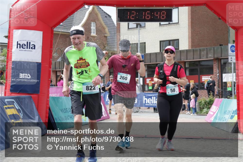10.05.2026 - 8. Wedeler Halbmarathon Yannick Fuchs http://msf.ph/oto/9730438 10.05.2026 12:16:46 Ziel 58, 260, 416, 497, 732, 822 meine-sportfotos.de