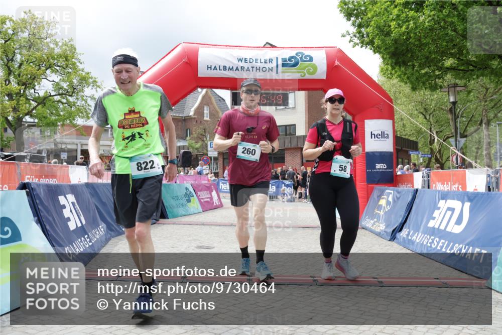 10.05.2026 - 8. Wedeler Halbmarathon Yannick Fuchs http://msf.ph/oto/9730464 10.05.2026 12:16:48 Ziel 58, 260, 497, 732, 822 meine-sportfotos.de