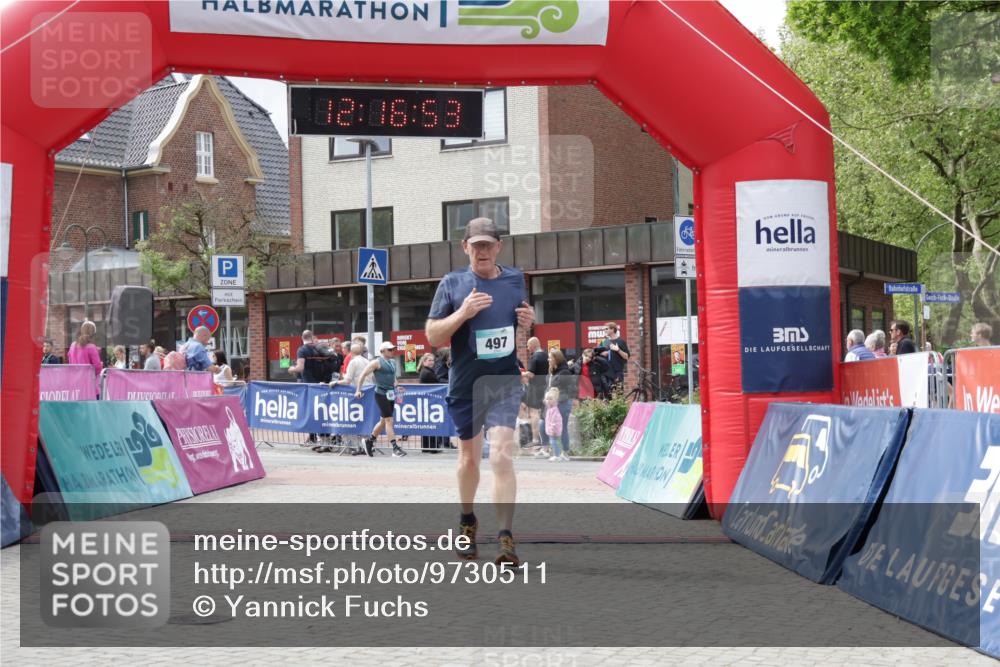 10.05.2026 - 8. Wedeler Halbmarathon Yannick Fuchs http://msf.ph/oto/9730511 10.05.2026 12:16:51 Ziel 58, 260, 497, 822 meine-sportfotos.de
