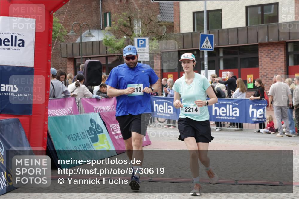10.05.2026 - 8. Wedeler Halbmarathon Yannick Fuchs http://msf.ph/oto/9730619 10.05.2026 11:44:52 Ziel 189, 2213, 2214 meine-sportfotos.de