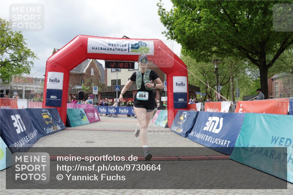 10.05.2026 - 8. Wedeler Halbmarathon Yannick Fuchs http://msf.ph/oto/9730664 10.05.2026 12:18:05 Ziel 554, 685 meine-sportfotos.de
