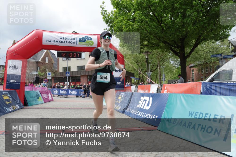 10.05.2026 - 8. Wedeler Halbmarathon Yannick Fuchs http://msf.ph/oto/9730674 10.05.2026 12:18:05 Ziel 554, 685 meine-sportfotos.de