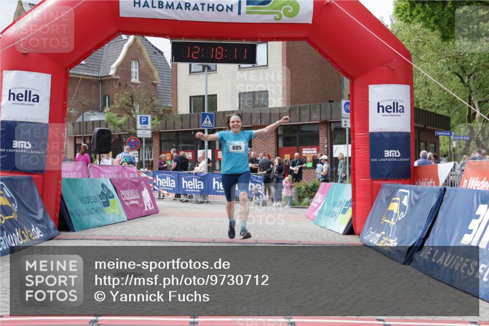 10.05.2026 - 8. Wedeler Halbmarathon Yannick Fuchs http://msf.ph/oto/9730712 10.05.2026 12:18:09 Ziel 554, 685 meine-sportfotos.de