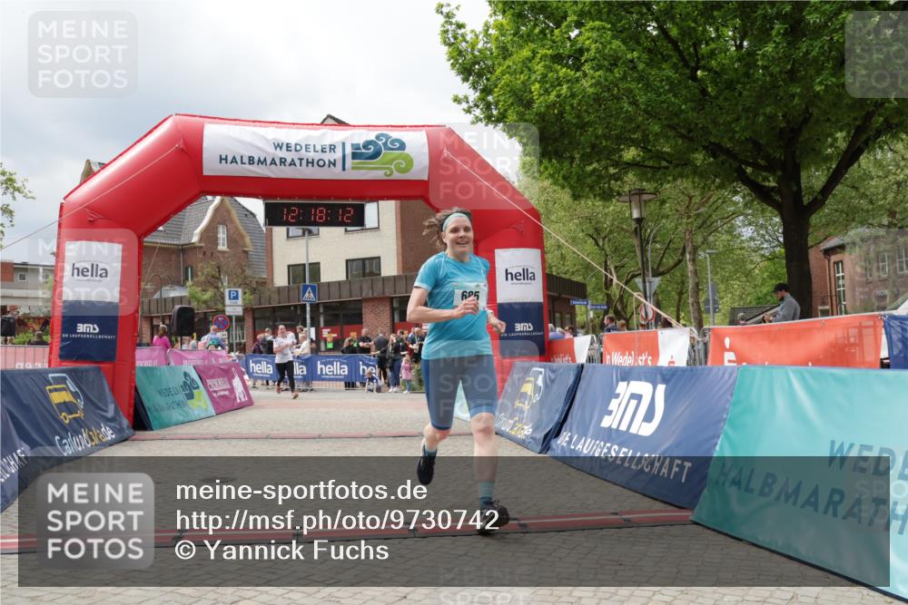 10.05.2026 - 8. Wedeler Halbmarathon Yannick Fuchs http://msf.ph/oto/9730742 10.05.2026 12:18:11 Ziel 685, 2055 meine-sportfotos.de