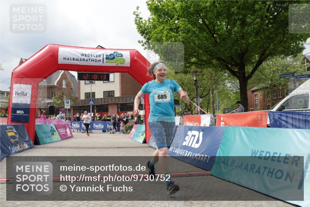 10.05.2026 - 8. Wedeler Halbmarathon Yannick Fuchs http://msf.ph/oto/9730752 10.05.2026 12:18:11 Ziel 685, 2055 meine-sportfotos.de