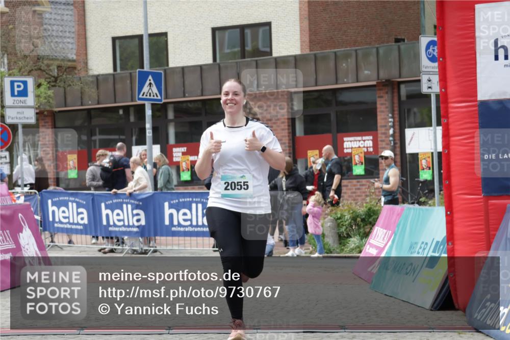 10.05.2026 - 8. Wedeler Halbmarathon Yannick Fuchs http://msf.ph/oto/9730767 10.05.2026 12:18:14 Ziel 685, 2055 meine-sportfotos.de