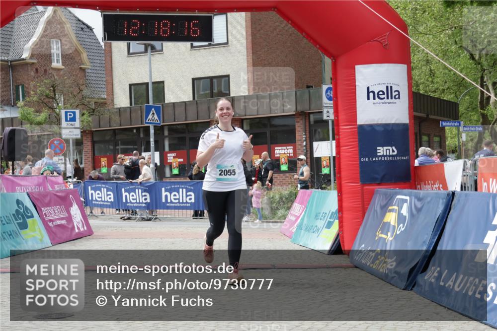 10.05.2026 - 8. Wedeler Halbmarathon Yannick Fuchs http://msf.ph/oto/9730777 10.05.2026 12:18:14 Ziel 685, 2055 meine-sportfotos.de