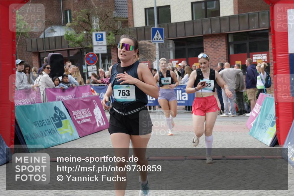 10.05.2026 - 8. Wedeler Halbmarathon Yannick Fuchs http://msf.ph/oto/9730859 10.05.2026 11:45:05 Ziel 50, 233, 755, 756, 763, 823, 1047 meine-sportfotos.de