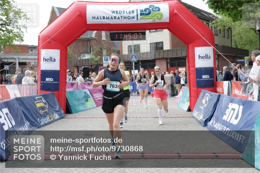 10.05.2026 - 8. Wedeler Halbmarathon Yannick Fuchs http://msf.ph/oto/9730868 10.05.2026 11:45:06 Ziel 233, 755, 756, 763, 1047 meine-sportfotos.de