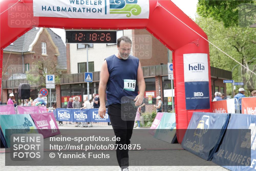 10.05.2026 - 8. Wedeler Halbmarathon Yannick Fuchs http://msf.ph/oto/9730875 10.05.2026 12:18:24 Ziel 119 meine-sportfotos.de