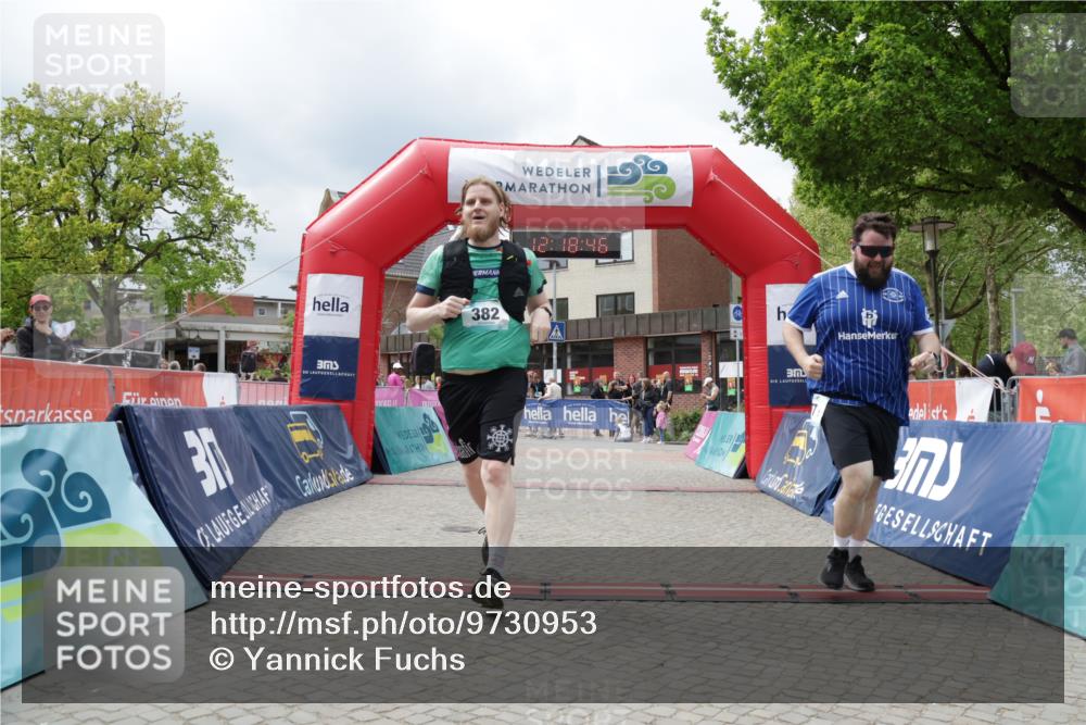 10.05.2026 - 8. Wedeler Halbmarathon Yannick Fuchs http://msf.ph/oto/9730953 10.05.2026 12:18:44 Ziel 382, 977 meine-sportfotos.de
