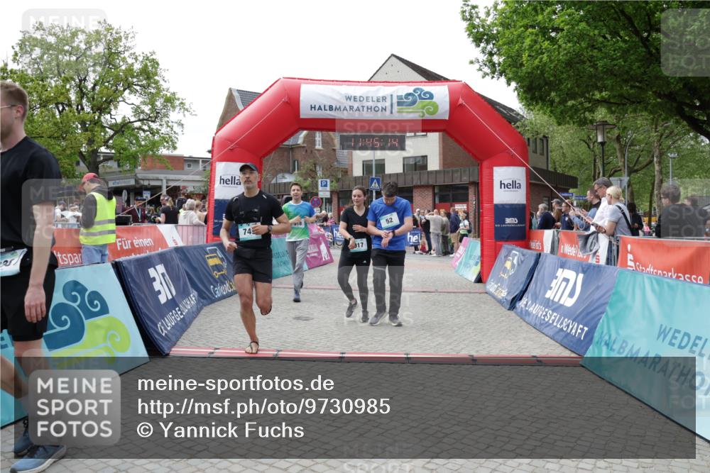 10.05.2026 - 8. Wedeler Halbmarathon Yannick Fuchs http://msf.ph/oto/9730985 10.05.2026 11:45:13 Ziel 52, 233, 749, 756, 917, 918 meine-sportfotos.de