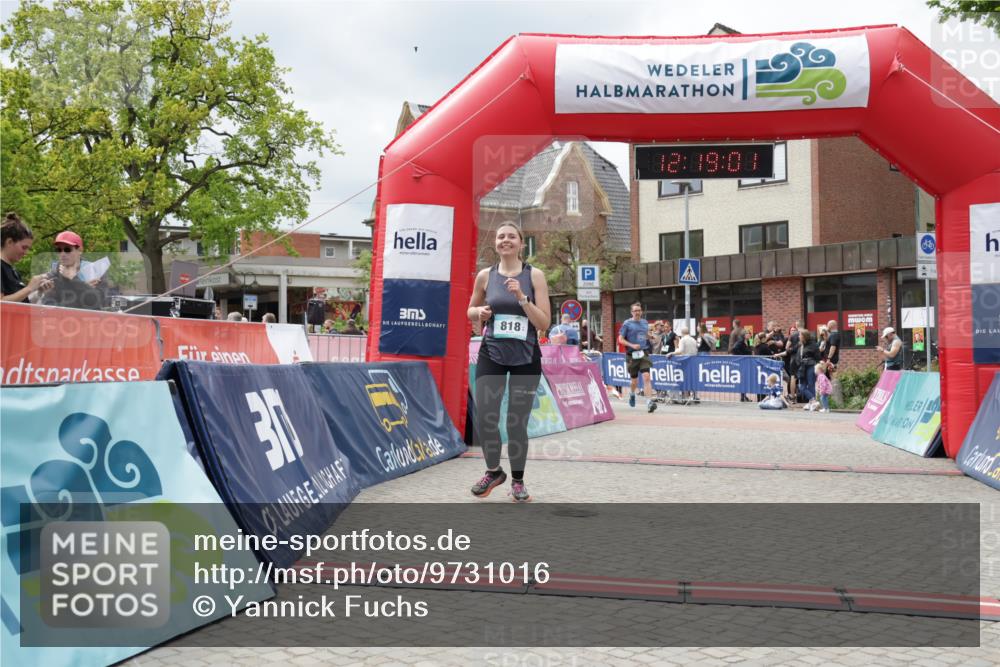 10.05.2026 - 8. Wedeler Halbmarathon Yannick Fuchs http://msf.ph/oto/9731016 10.05.2026 12:18:59 Ziel 3, 818 meine-sportfotos.de