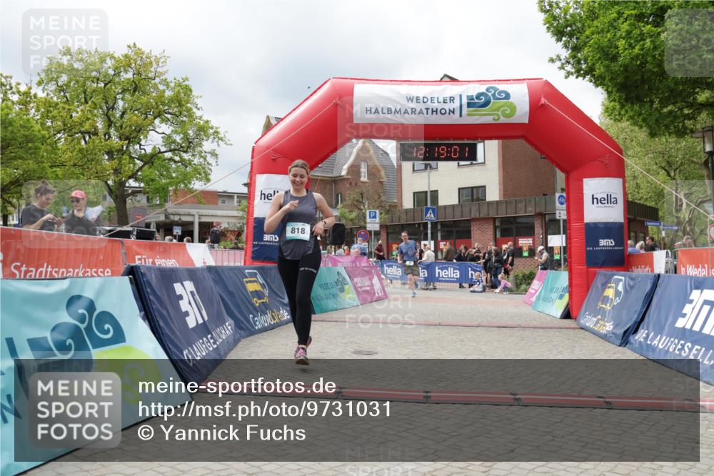 10.05.2026 - 8. Wedeler Halbmarathon Yannick Fuchs http://msf.ph/oto/9731031 10.05.2026 12:18:59 Ziel 3, 818 meine-sportfotos.de