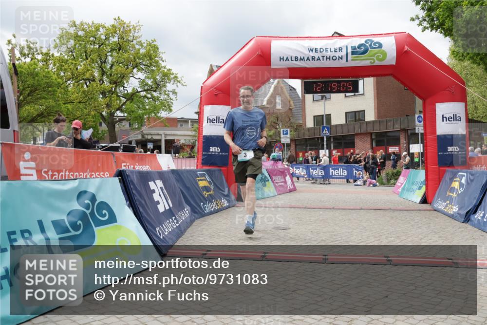 10.05.2026 - 8. Wedeler Halbmarathon Yannick Fuchs http://msf.ph/oto/9731083 10.05.2026 12:19:03 Ziel 3, 818 meine-sportfotos.de