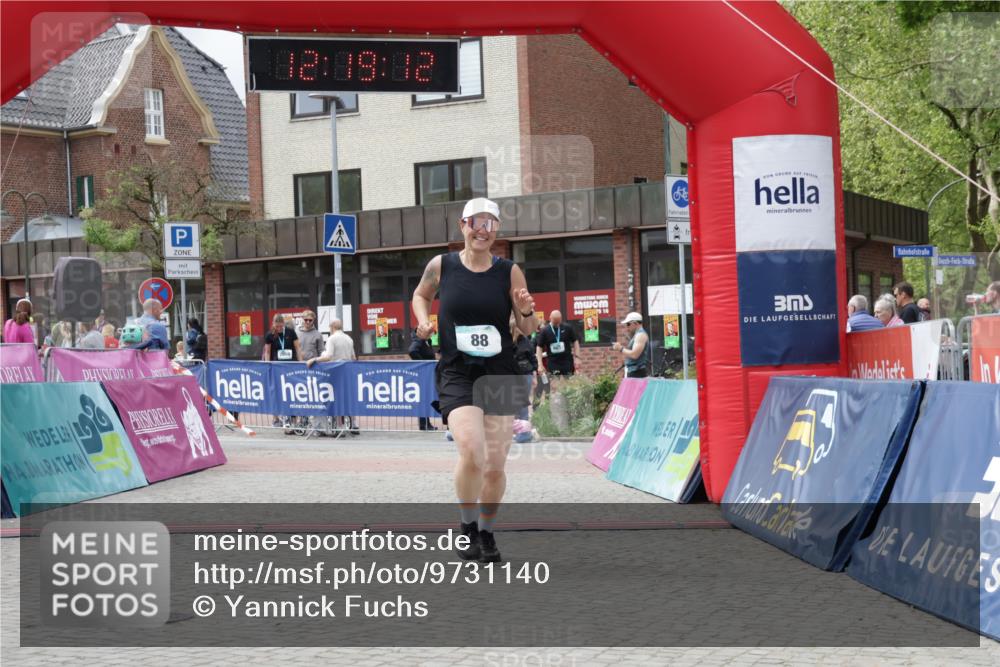 10.05.2026 - 8. Wedeler Halbmarathon Yannick Fuchs http://msf.ph/oto/9731140 10.05.2026 12:19:10 Ziel 88 meine-sportfotos.de