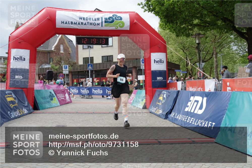 10.05.2026 - 8. Wedeler Halbmarathon Yannick Fuchs http://msf.ph/oto/9731158 10.05.2026 12:19:11 Ziel 88 meine-sportfotos.de