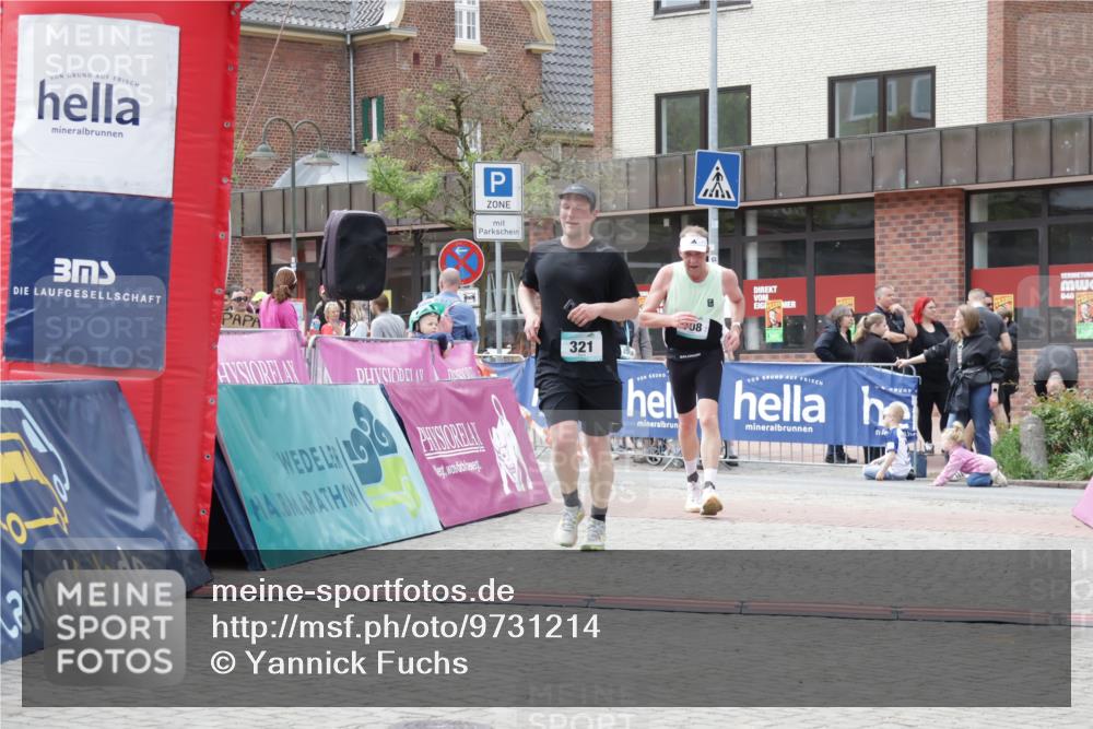 10.05.2026 - 8. Wedeler Halbmarathon Yannick Fuchs http://msf.ph/oto/9731214 10.05.2026 12:19:24 Ziel 321, 708 meine-sportfotos.de