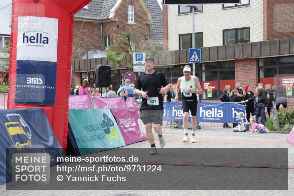 10.05.2026 - 8. Wedeler Halbmarathon Yannick Fuchs http://msf.ph/oto/9731224 10.05.2026 12:19:25 Ziel 321, 708 meine-sportfotos.de