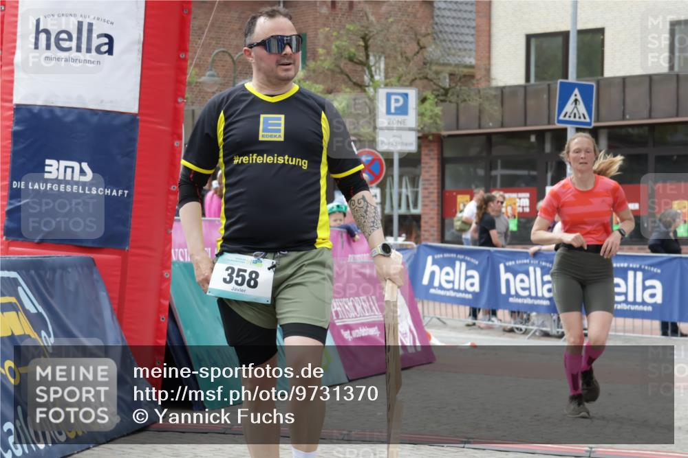 10.05.2026 - 8. Wedeler Halbmarathon Yannick Fuchs http://msf.ph/oto/9731370 10.05.2026 12:19:35 Ziel 242, 358, 2012 meine-sportfotos.de