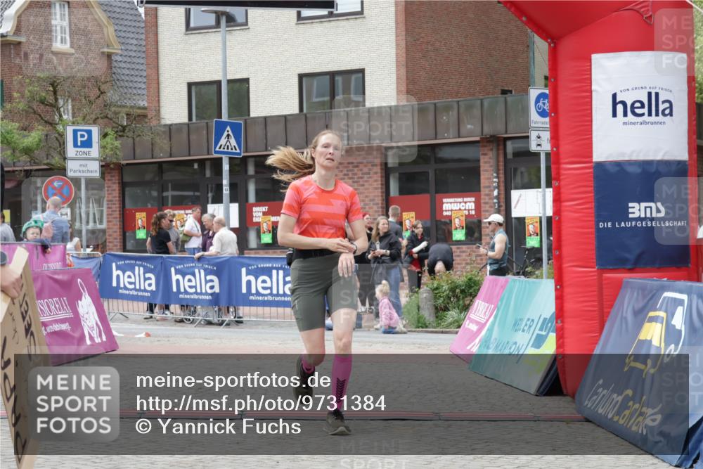 10.05.2026 - 8. Wedeler Halbmarathon Yannick Fuchs http://msf.ph/oto/9731384 10.05.2026 12:19:36 Ziel 242, 358, 2012 meine-sportfotos.de