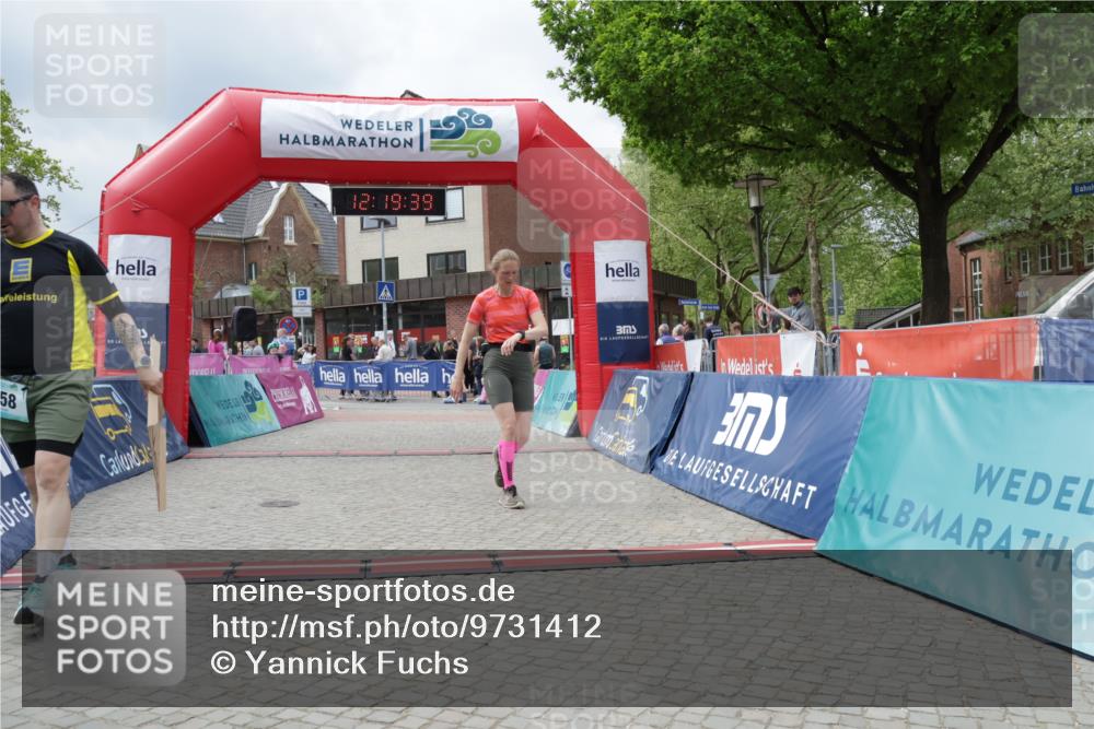 10.05.2026 - 8. Wedeler Halbmarathon Yannick Fuchs http://msf.ph/oto/9731412 10.05.2026 12:19:37 Ziel 242, 358, 2012 meine-sportfotos.de