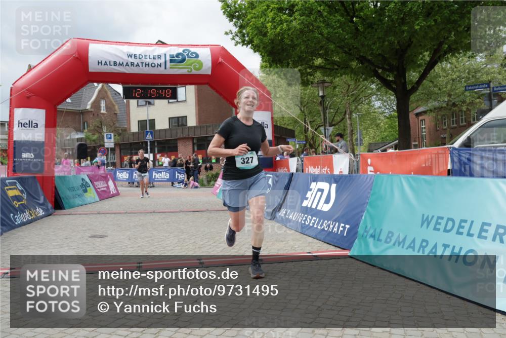 10.05.2026 - 8. Wedeler Halbmarathon Yannick Fuchs http://msf.ph/oto/9731495 10.05.2026 12:19:47 Ziel 327, 1057 meine-sportfotos.de