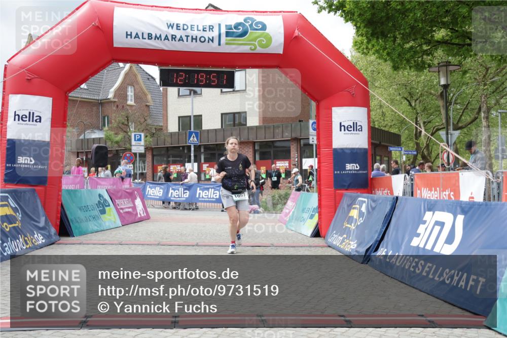10.05.2026 - 8. Wedeler Halbmarathon Yannick Fuchs http://msf.ph/oto/9731519 10.05.2026 12:19:49 Ziel 327, 1057 meine-sportfotos.de