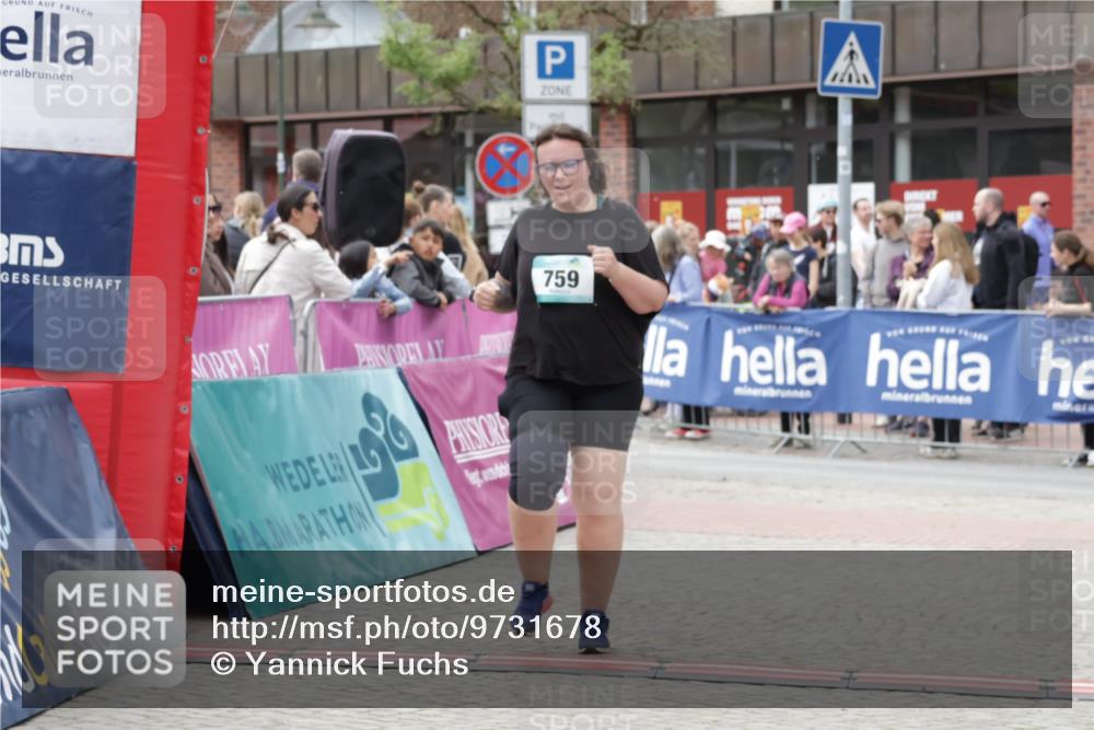 10.05.2026 - 8. Wedeler Halbmarathon Yannick Fuchs http://msf.ph/oto/9731678 10.05.2026 11:45:57 Ziel 443, 725, 759, 2120 meine-sportfotos.de