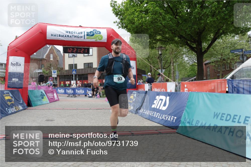 10.05.2026 - 8. Wedeler Halbmarathon Yannick Fuchs http://msf.ph/oto/9731739 10.05.2026 12:21:19 Ziel 93, 2188 meine-sportfotos.de