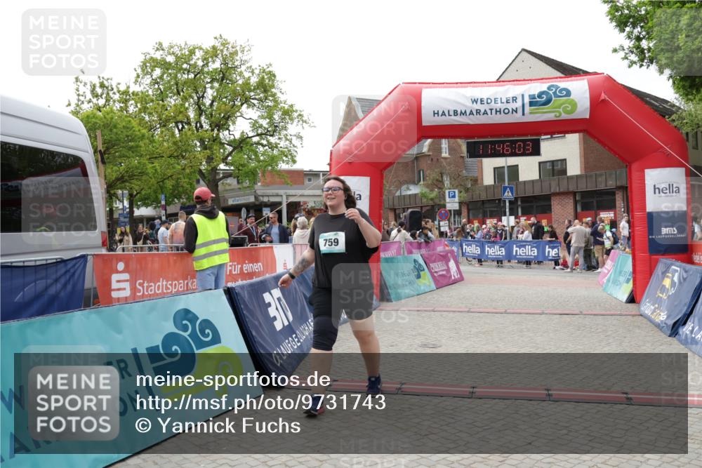 10.05.2026 - 8. Wedeler Halbmarathon Yannick Fuchs http://msf.ph/oto/9731743 10.05.2026 11:46:01 Ziel 759 meine-sportfotos.de