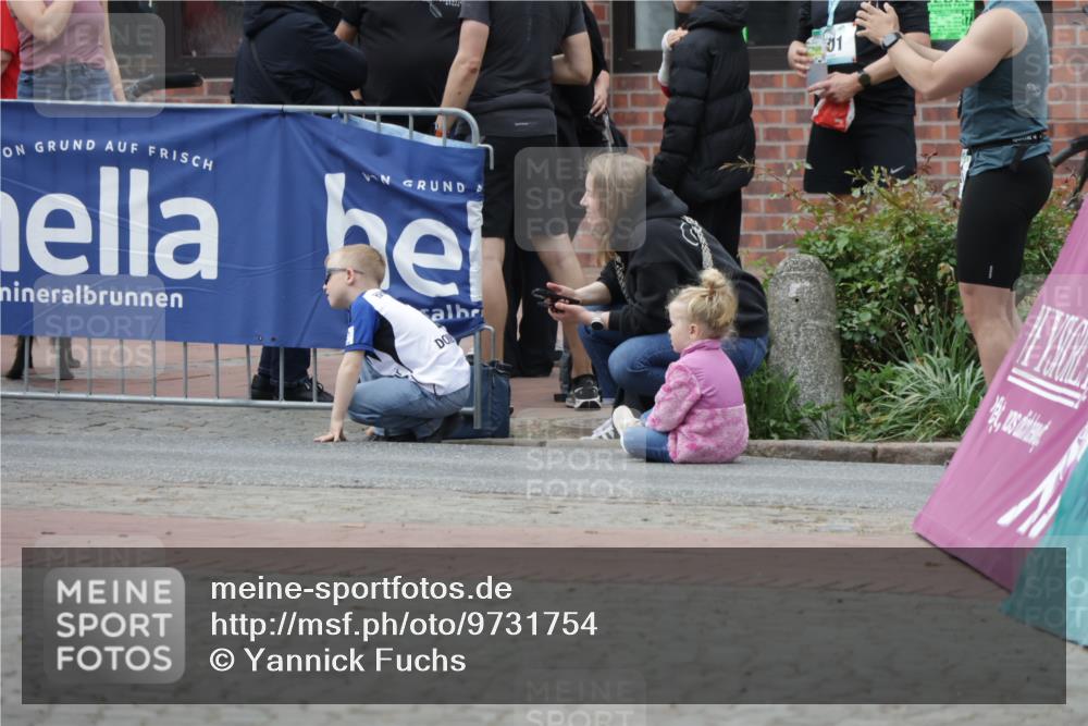 10.05.2026 - 8. Wedeler Halbmarathon Yannick Fuchs http://msf.ph/oto/9731754 10.05.2026 12:21:22 Ziel 93 meine-sportfotos.de