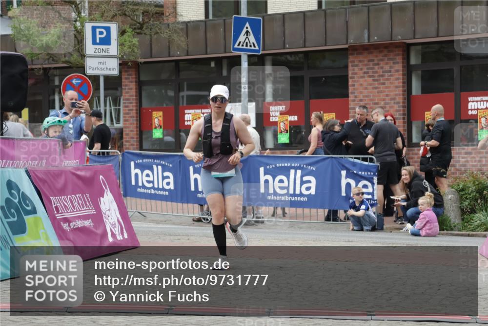 10.05.2026 - 8. Wedeler Halbmarathon Yannick Fuchs http://msf.ph/oto/9731777 10.05.2026 12:21:27 Ziel 617 meine-sportfotos.de