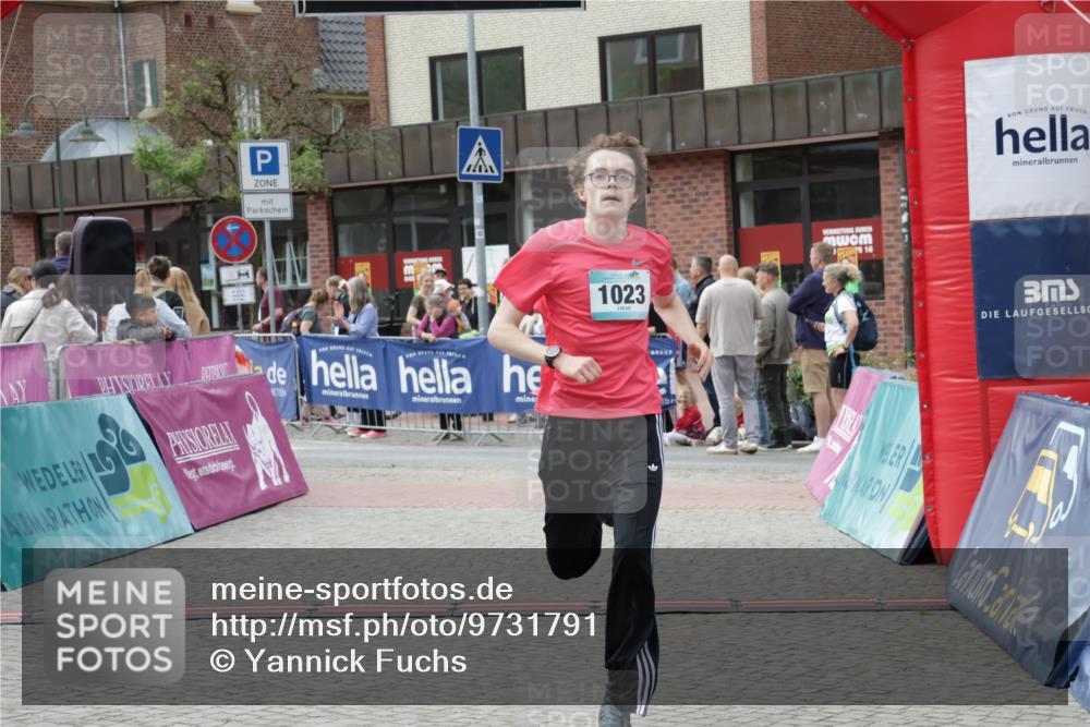 10.05.2026 - 8. Wedeler Halbmarathon Yannick Fuchs http://msf.ph/oto/9731791 10.05.2026 11:46:07 Ziel 1023 meine-sportfotos.de
