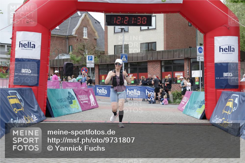 10.05.2026 - 8. Wedeler Halbmarathon Yannick Fuchs http://msf.ph/oto/9731807 10.05.2026 12:21:28 Ziel 617 meine-sportfotos.de