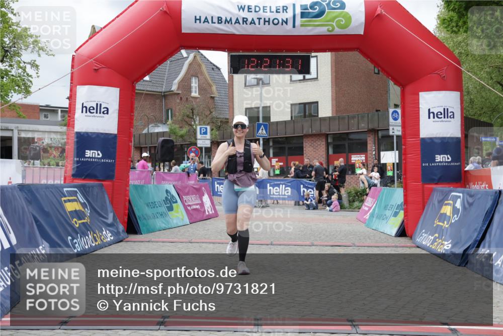10.05.2026 - 8. Wedeler Halbmarathon Yannick Fuchs http://msf.ph/oto/9731821 10.05.2026 12:21:29 Ziel 617 meine-sportfotos.de