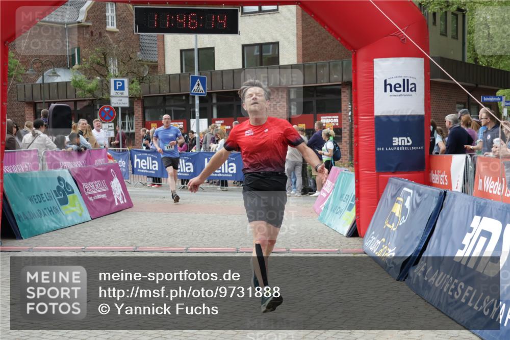 10.05.2026 - 8. Wedeler Halbmarathon Yannick Fuchs http://msf.ph/oto/9731888 10.05.2026 11:46:12 Ziel 172, 580, 1023 meine-sportfotos.de