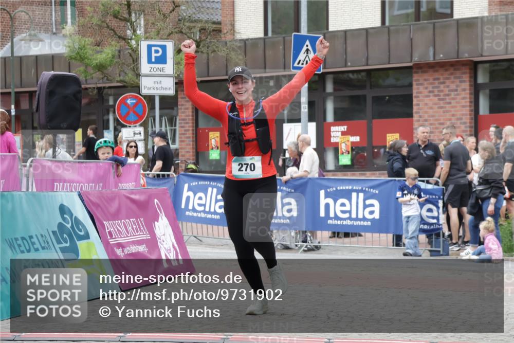 10.05.2026 - 8. Wedeler Halbmarathon Yannick Fuchs http://msf.ph/oto/9731902 10.05.2026 12:22:13 Ziel 270 meine-sportfotos.de