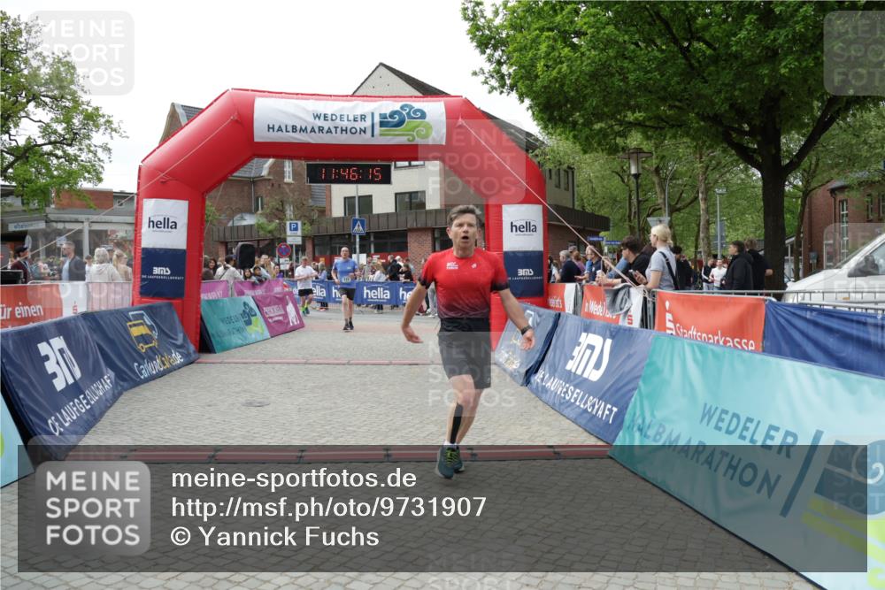 10.05.2026 - 8. Wedeler Halbmarathon Yannick Fuchs http://msf.ph/oto/9731907 10.05.2026 11:46:13 Ziel 172, 580, 1023, 2032, 2033 meine-sportfotos.de