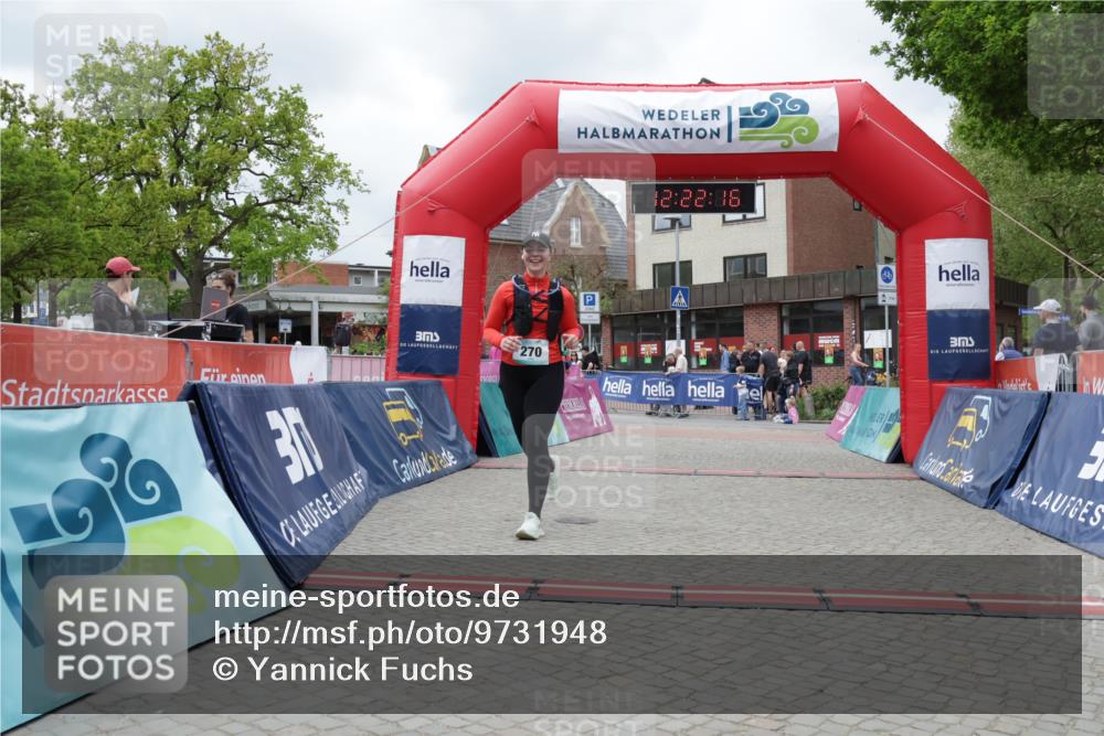 10.05.2026 - 8. Wedeler Halbmarathon Yannick Fuchs http://msf.ph/oto/9731948 10.05.2026 12:22:14 Ziel 270 meine-sportfotos.de