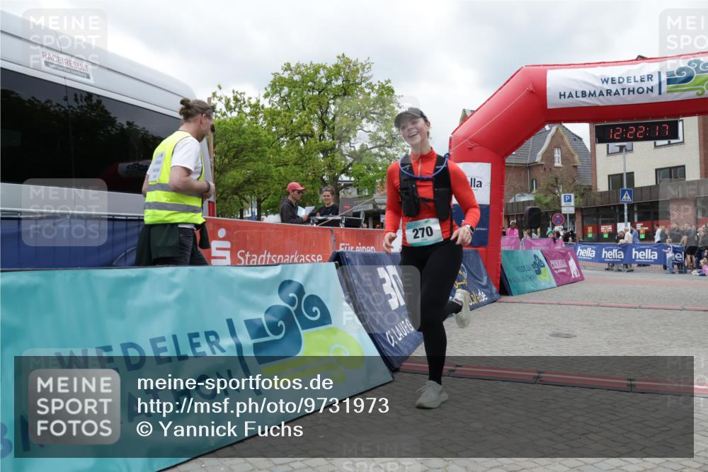 10.05.2026 - 8. Wedeler Halbmarathon Yannick Fuchs http://msf.ph/oto/9731973 10.05.2026 12:22:15 Ziel 270 meine-sportfotos.de
