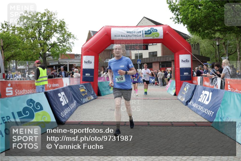 10.05.2026 - 8. Wedeler Halbmarathon Yannick Fuchs http://msf.ph/oto/9731987 10.05.2026 11:46:17 Ziel 172, 580, 605, 2032, 2033 meine-sportfotos.de