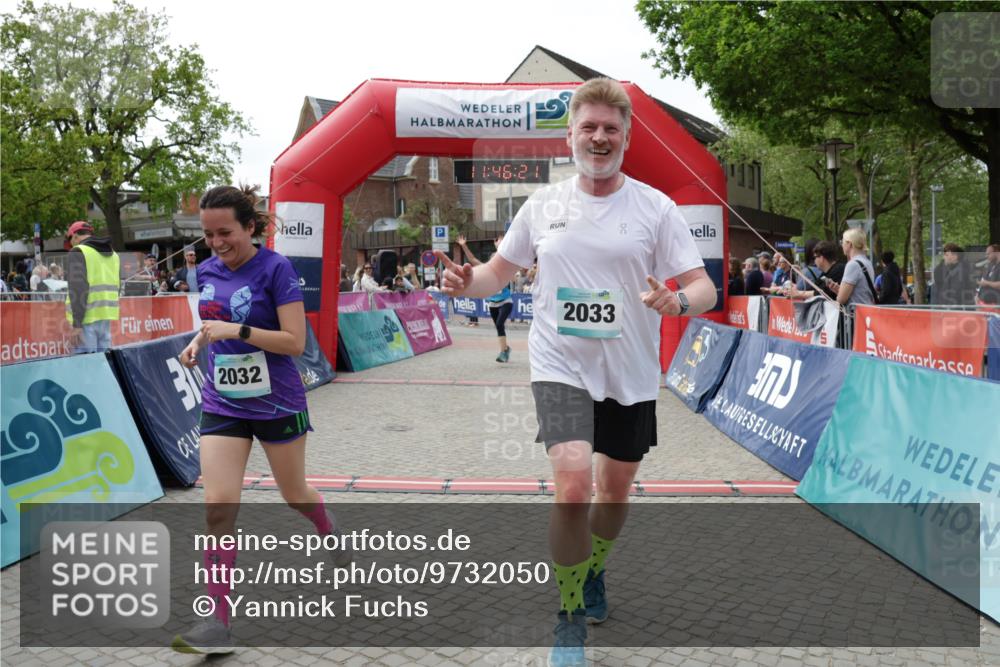 10.05.2026 - 8. Wedeler Halbmarathon Yannick Fuchs http://msf.ph/oto/9732050 10.05.2026 11:46:20 Ziel 158, 172, 605, 2032, 2033 meine-sportfotos.de