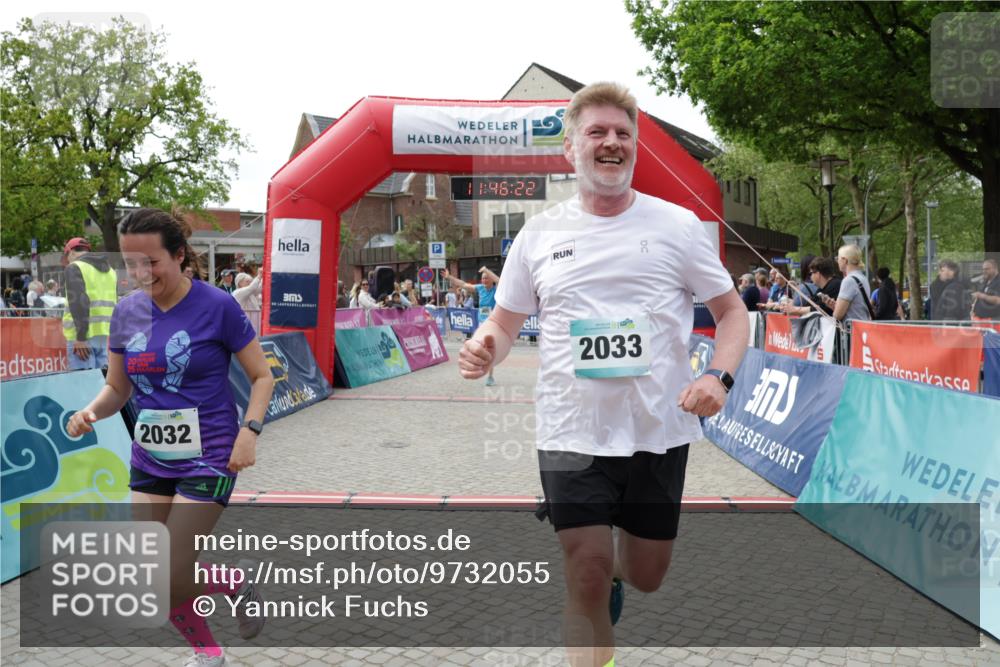 10.05.2026 - 8. Wedeler Halbmarathon Yannick Fuchs http://msf.ph/oto/9732055 10.05.2026 11:46:20 Ziel 158, 172, 605, 2032, 2033 meine-sportfotos.de