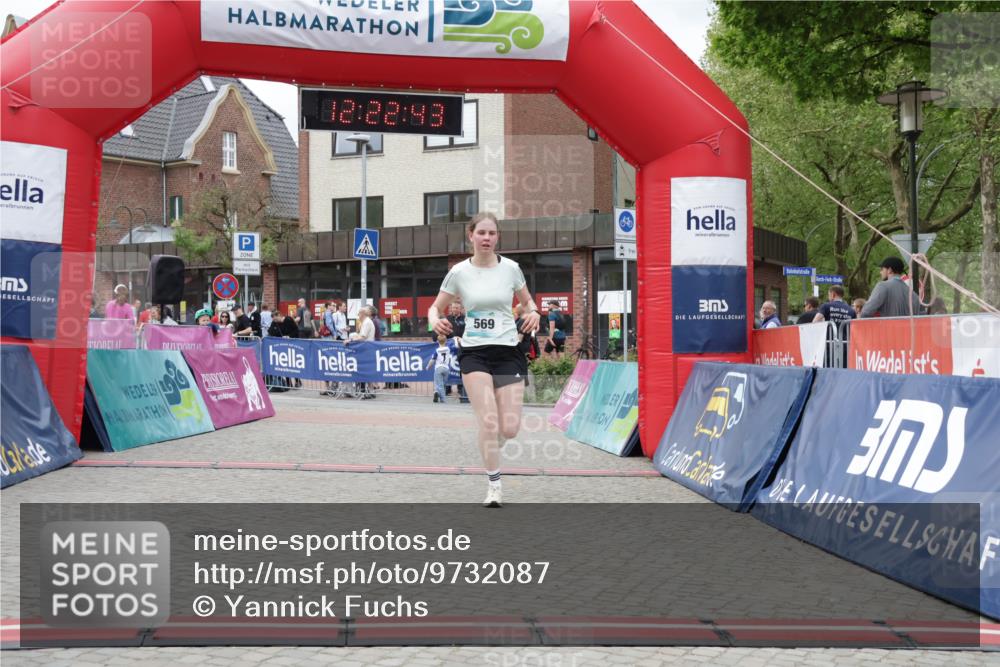 10.05.2026 - 8. Wedeler Halbmarathon Yannick Fuchs http://msf.ph/oto/9732087 10.05.2026 12:22:41 Ziel 569 meine-sportfotos.de